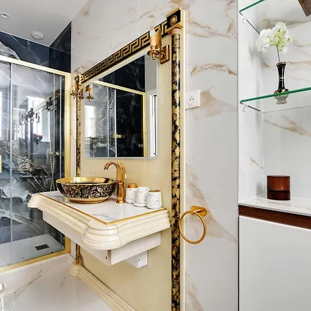 Dazzling Flat - 3bd8p - Arc De Triomphe Apartment